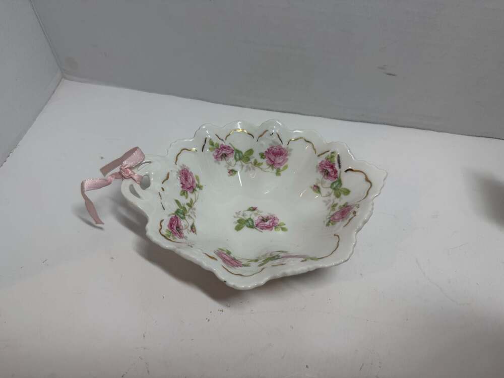 MZ Austria Antique Porcelain Scalloped Pink Rose Handle Candy Dish